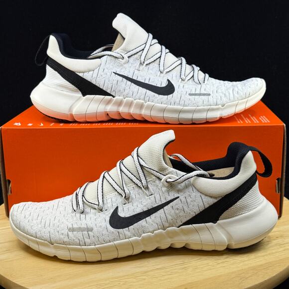 Mens Size 10.5 Nike Free Run 5.0 White Black Running Shoes CZ1884 010